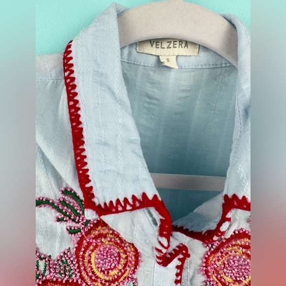 Velzeta women's tunic with beaded floral, size Small - Picture 5 of 13